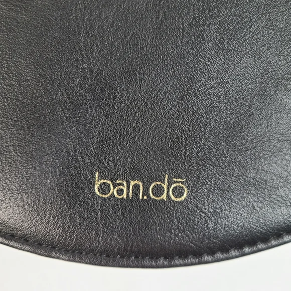 💥 3/$30 Ban.do black faux leather clutch wristlet wallet w/attached poof accent - Picture 8 of 13